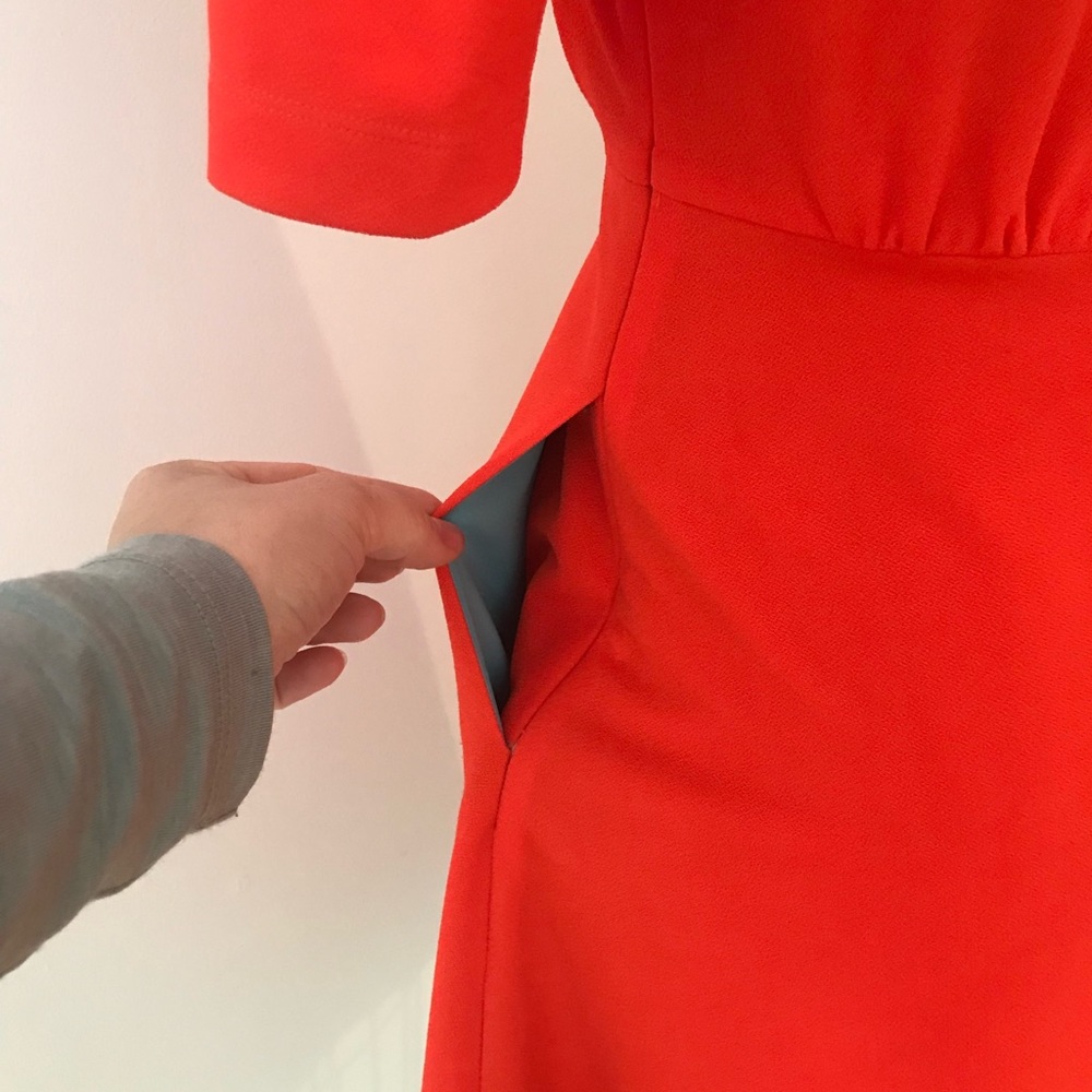 Mod Square Neck Dress - Picture 3 of 4